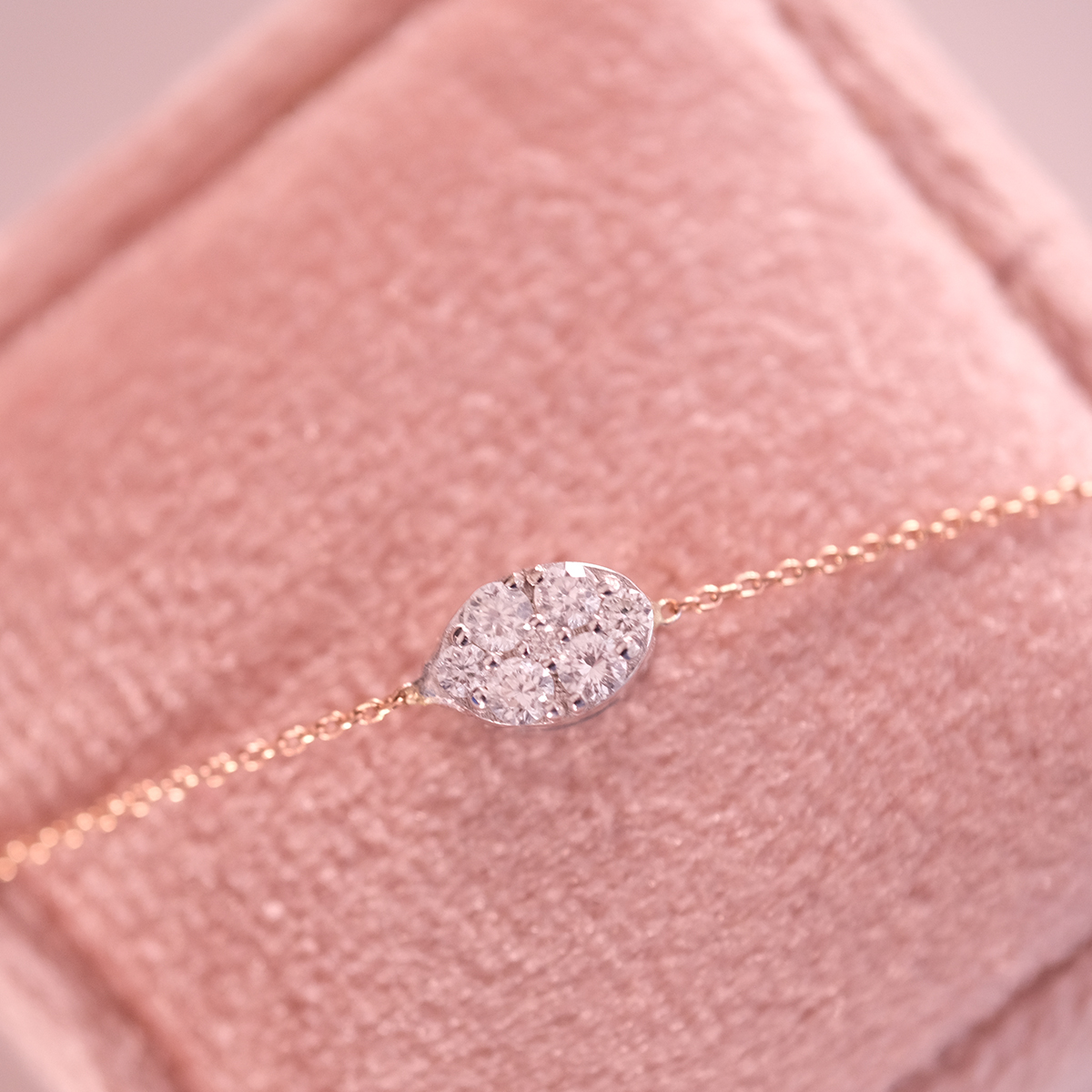 0.12 Karat Minimal Pırlanta Bileklik (3)