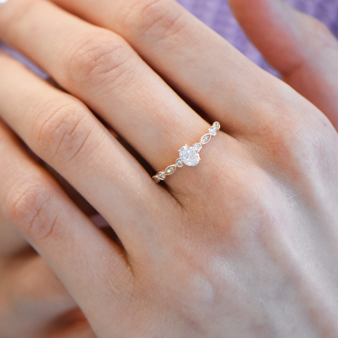 0.38 Karat Oval Keitha Tektaş Pırlanta Yüzük (2)