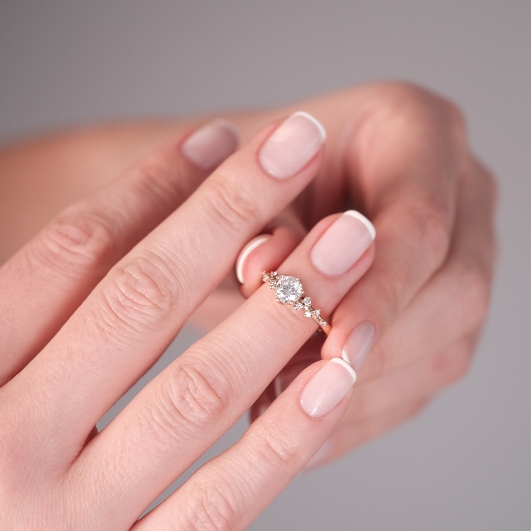 0.55 Karat Ascella Tektaş Pırlanta Yüzük (2)