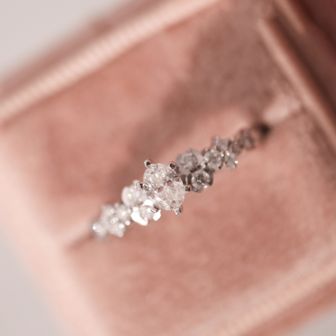 0.55 karat Oval Lilibeth Tektaş Pırlanta Yüzük (1)