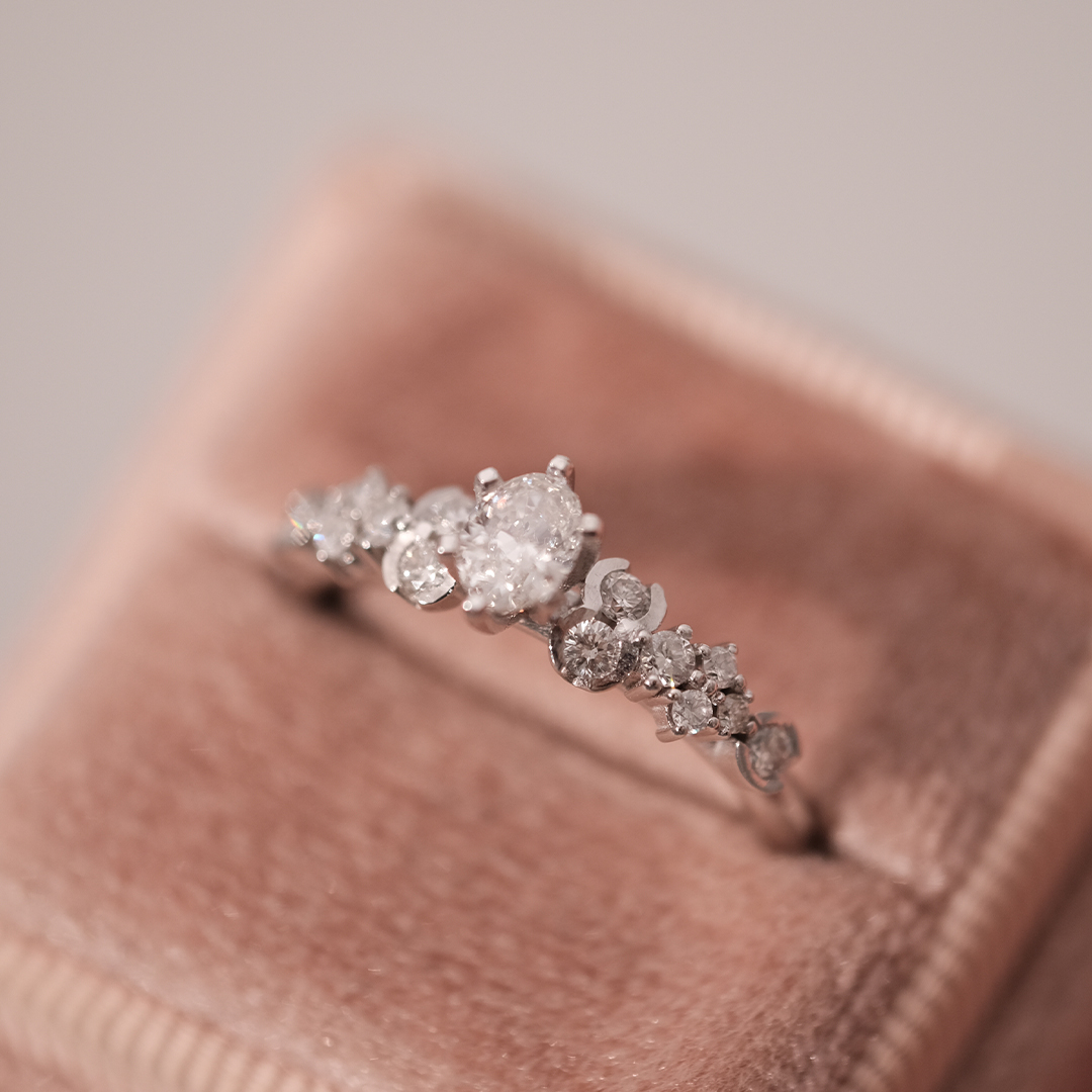 0.55 karat Oval Lilibeth Tektaş Pırlanta Yüzük (2)