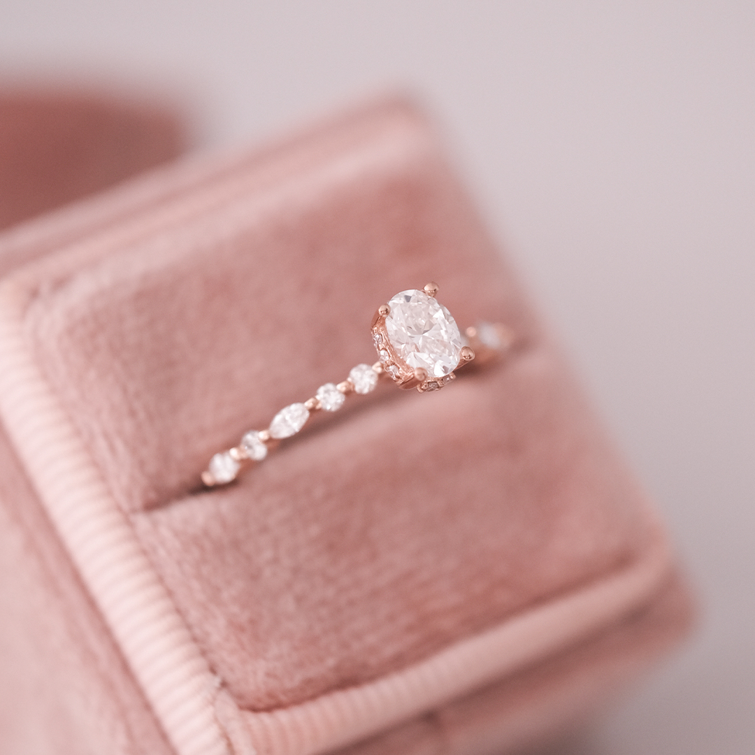 0.60 Karat Sarin Oval Tektaş Pırlanta Yüzük (1)