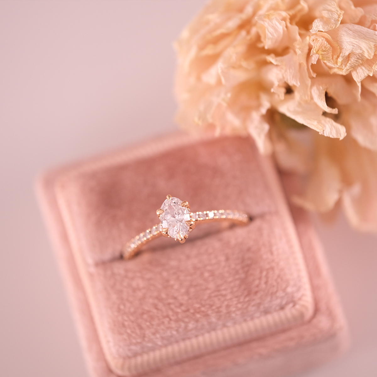 0.65 Karat Vega Oval Tektaş Pırlanta Yüzük (2)