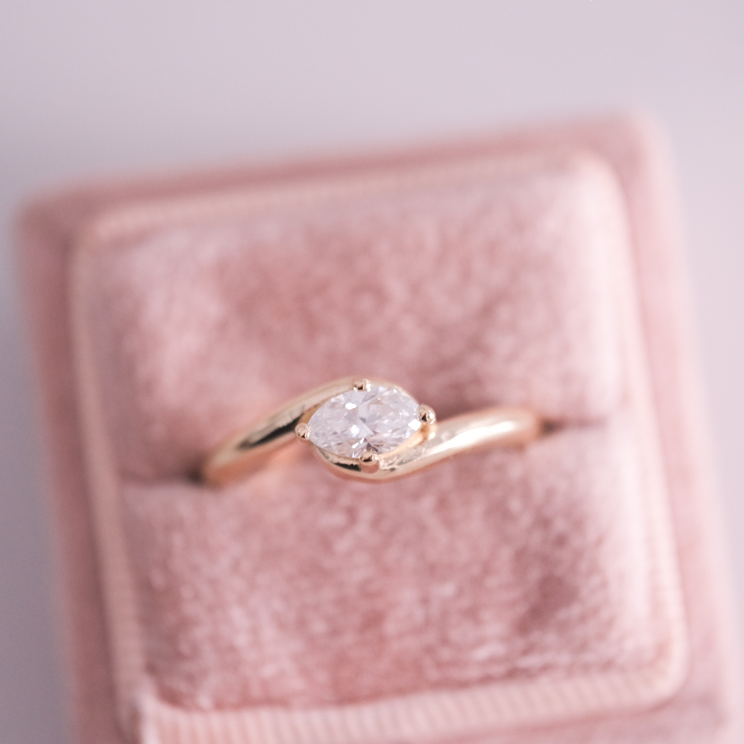 0.70 Karat Markiz Tektaş Pırlanta Yüzük (1)