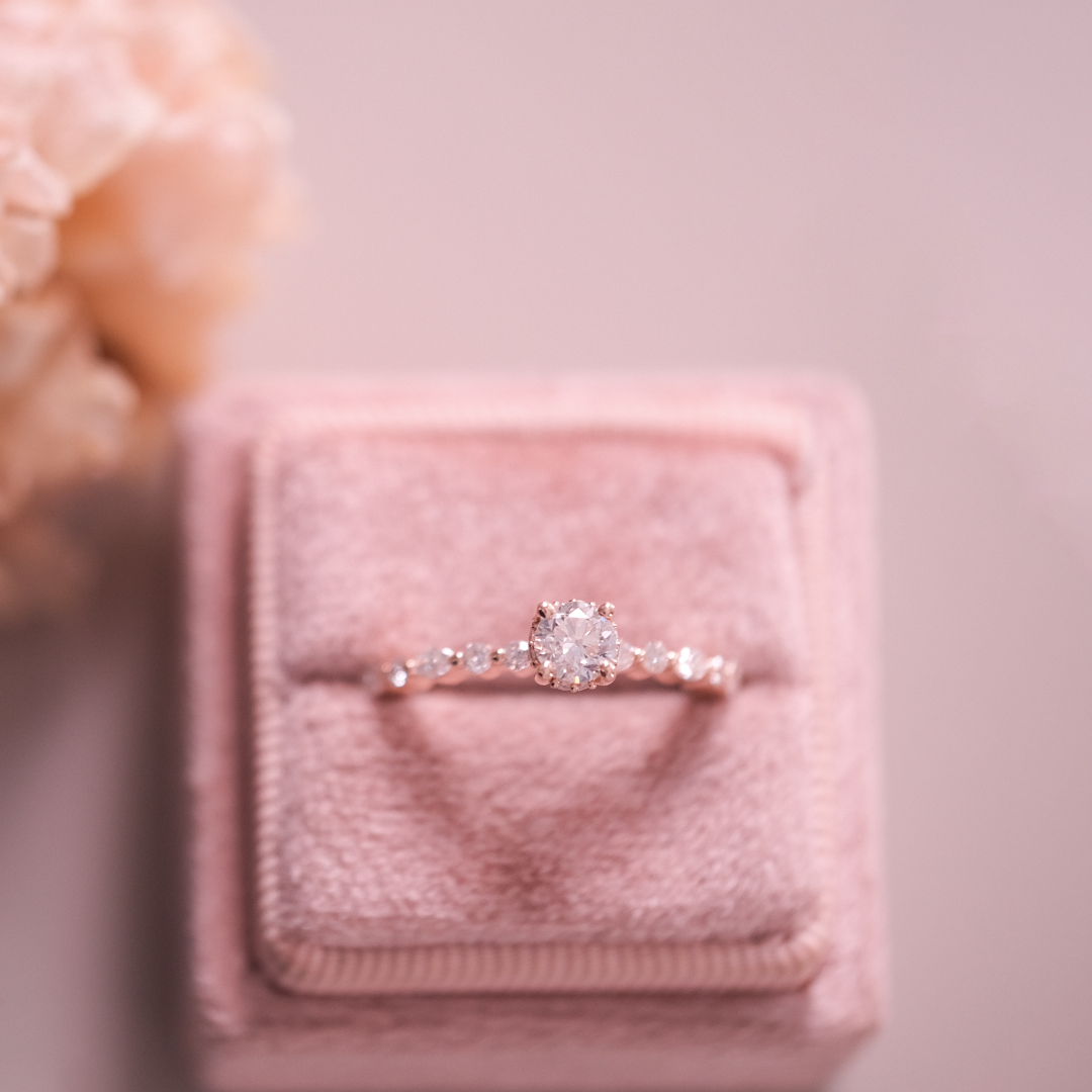 0.70 Karat Sarin Yuvarlak Tektaş Pırlanta Yüzük (1)