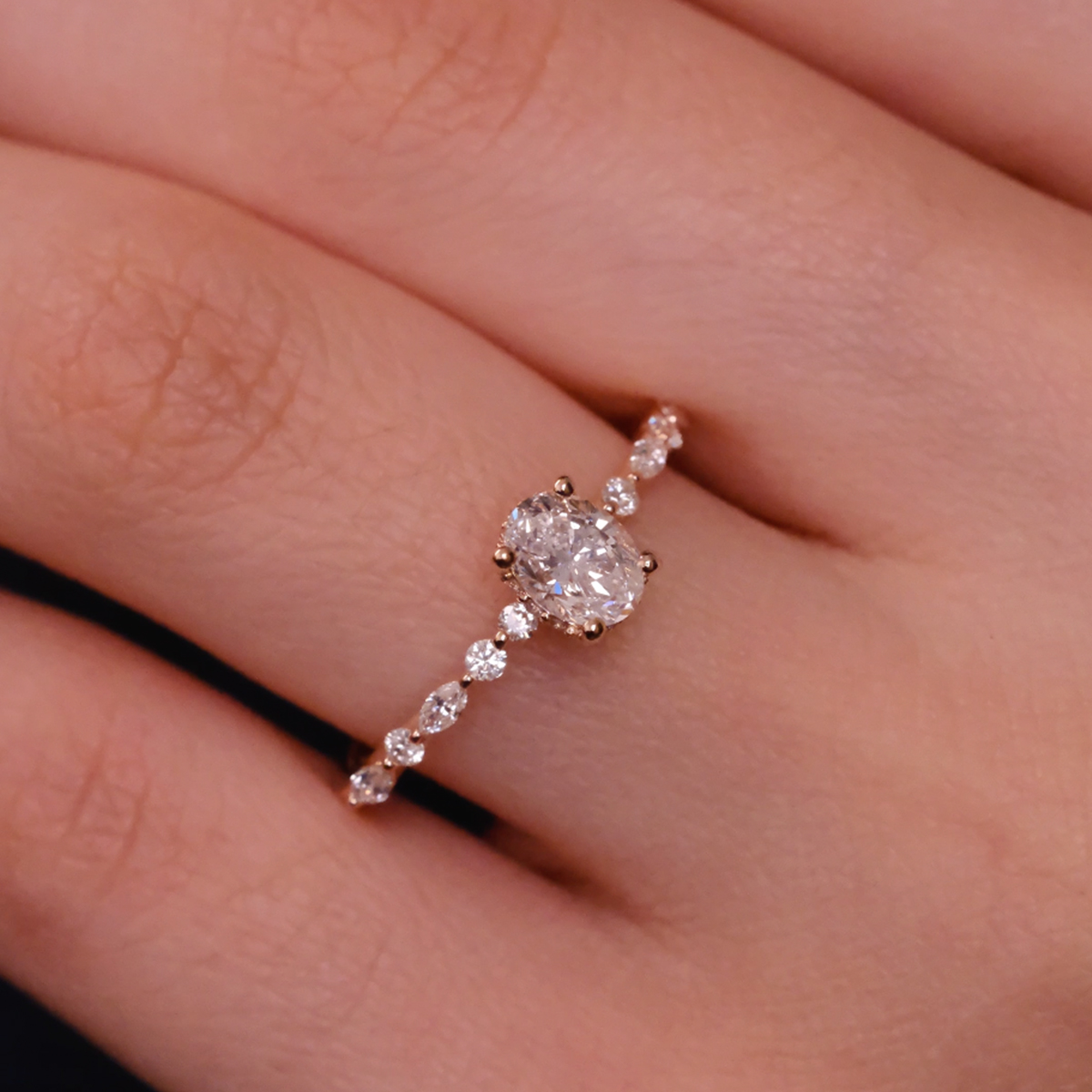 0.80 Karat Sarin Oval Tektaş Pırlanta Yüzük (3)