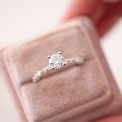 0.80 Karat Sarin Tektaş Pırlanta Yüzük - DVS Diamonds