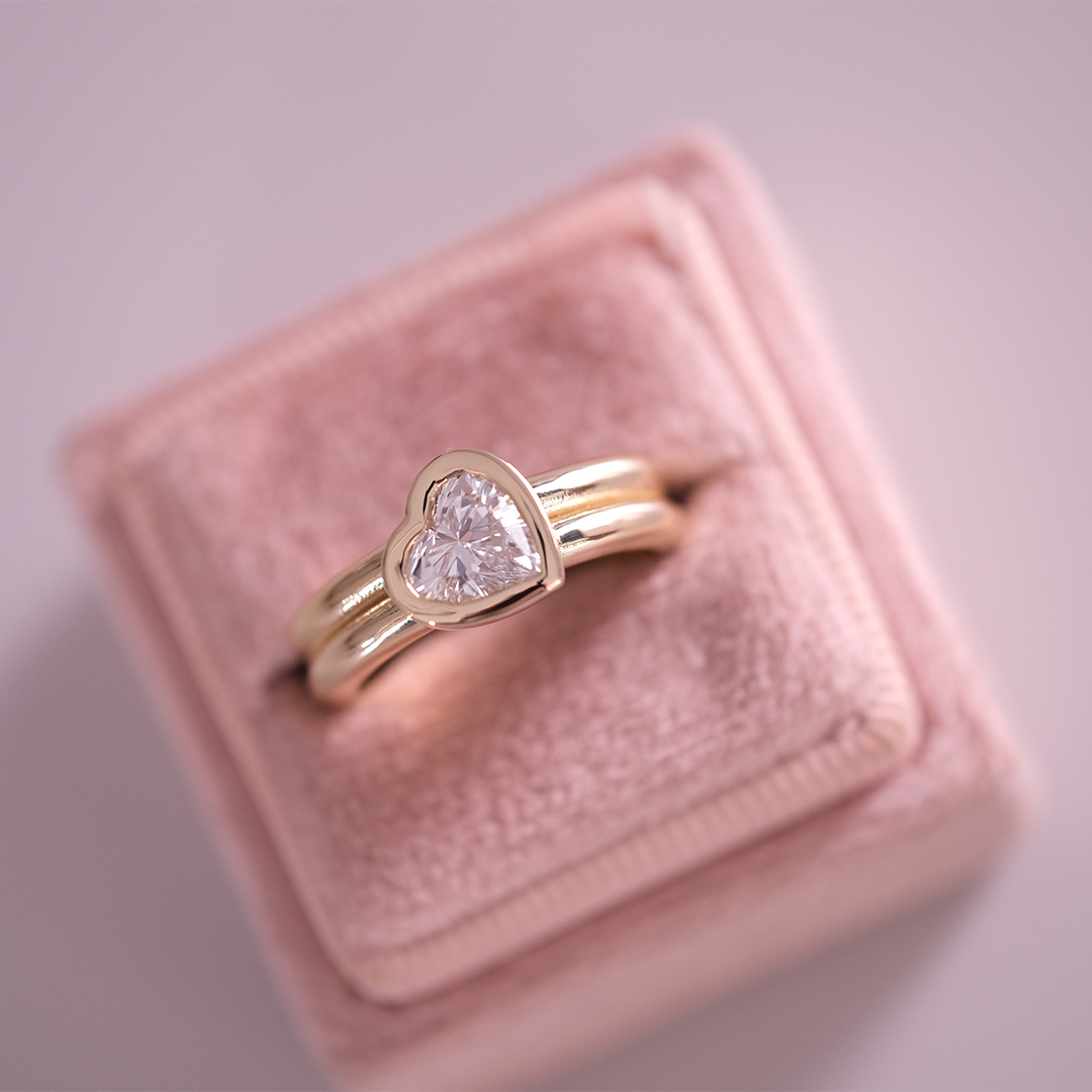 1.07 Karat Laboratuvar Pırlantası Kalp Yüzük (1)