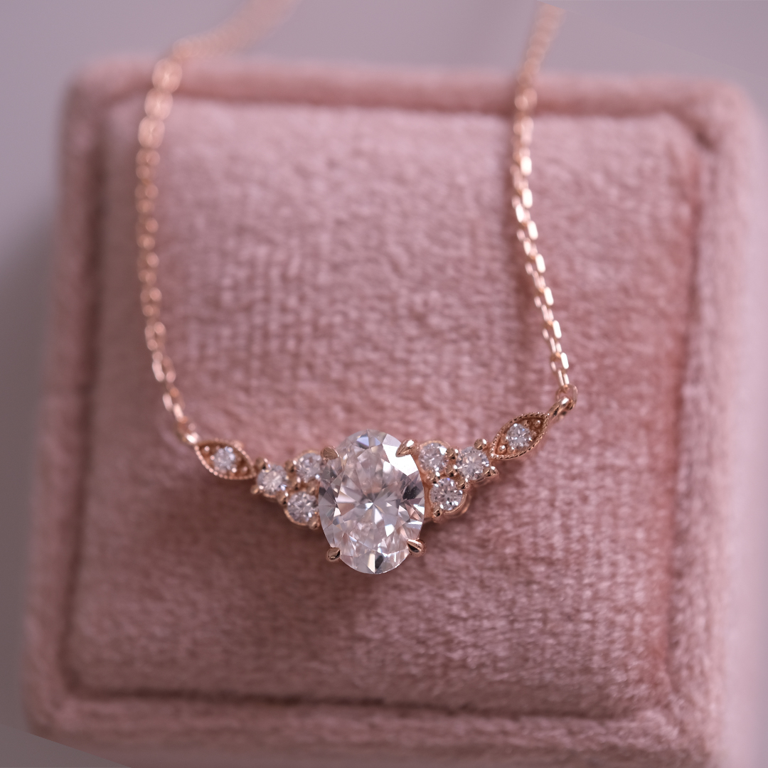 1.21 Karat Laboratuvar Pırlantalı Kolye (1)