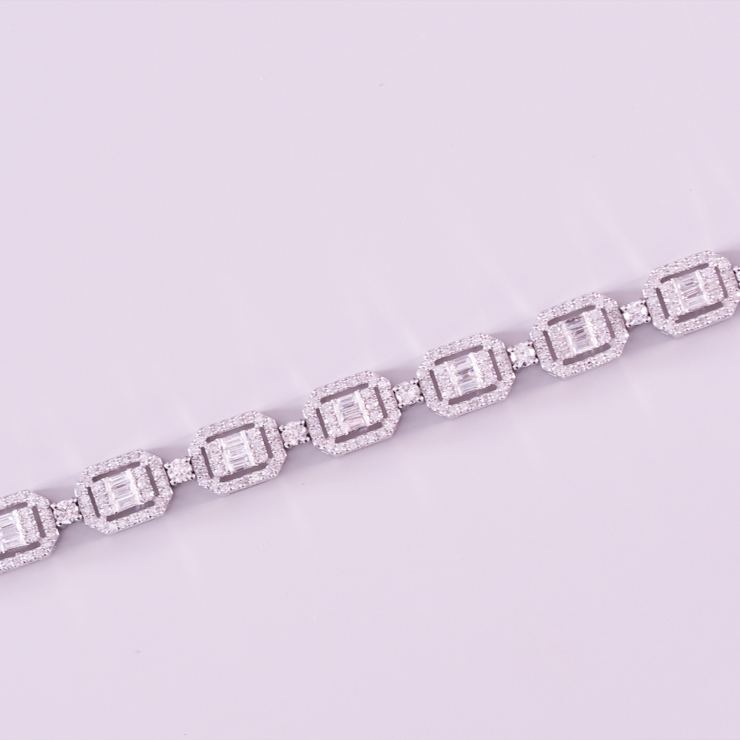 2.72 Karat Baget Pırlanta Bileklik (1)