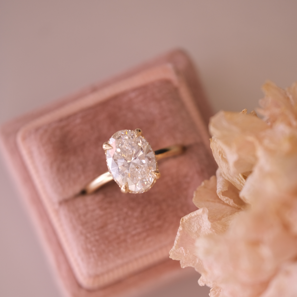 3.04 Karat Lab Grown Helios Tektaş Pırlanta Yüzük (1)